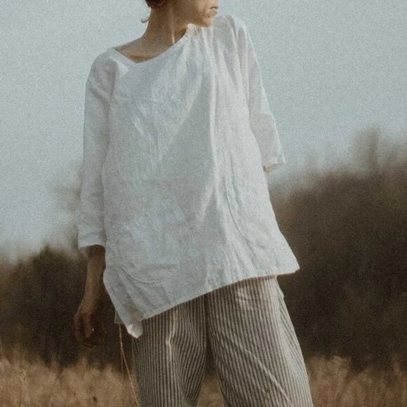 HEART’S DESIRE LINEN cream Top - Size Medium - Picture 8 of 9